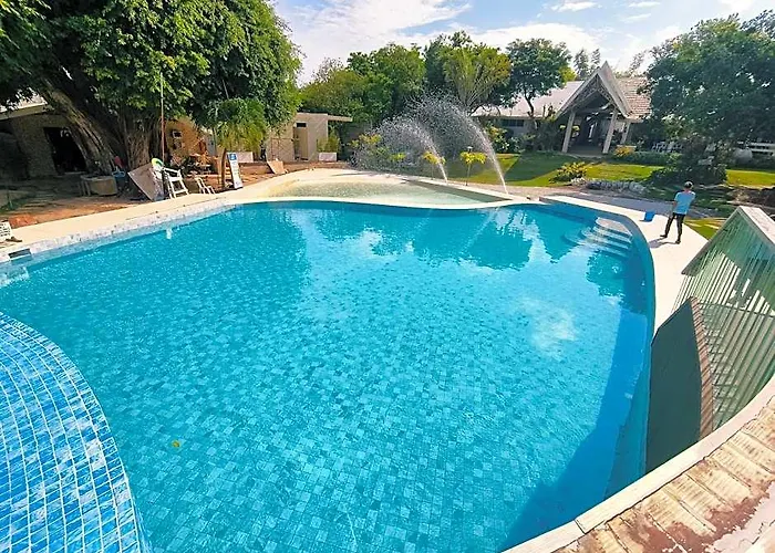 Hotel Ogtong Cave Santa Fe (Cebu)